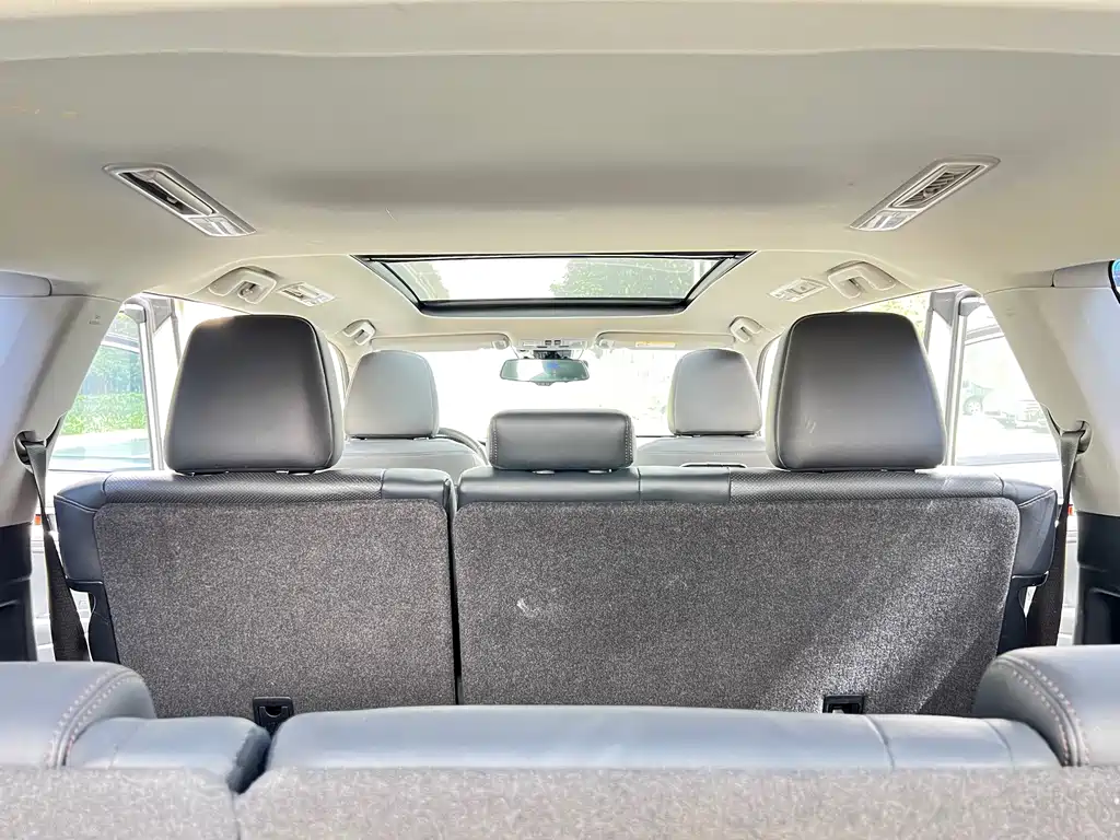 Toyota Highlander 2019 — фото 12