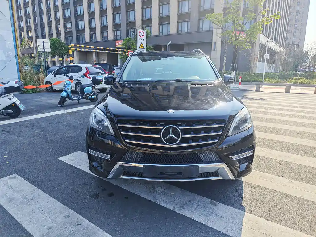 Mercedes-Benz M-Class 2015 — фото 2