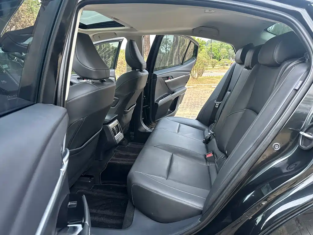 Toyota Camry 2024