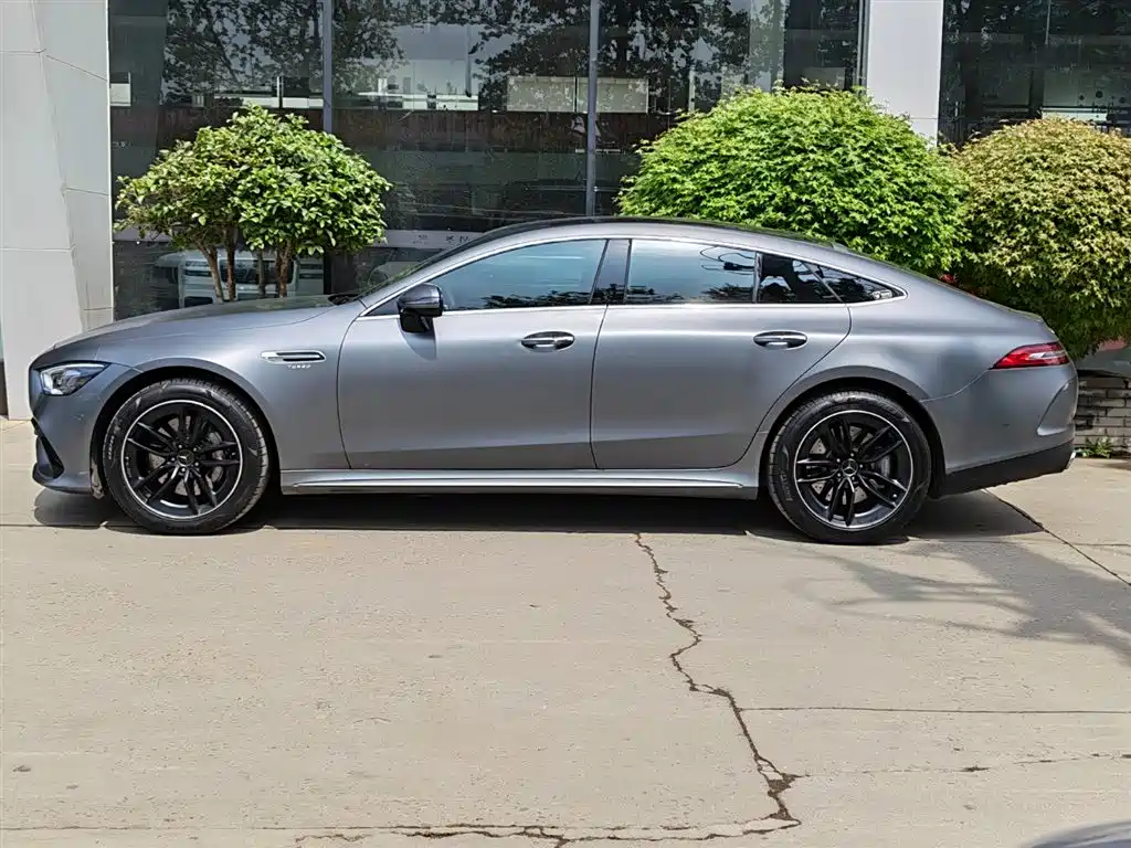 Mercedes-Benz AMG GT 2023 — фото 3