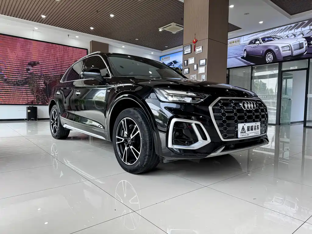 Audi Q5L 2023 — фото 2