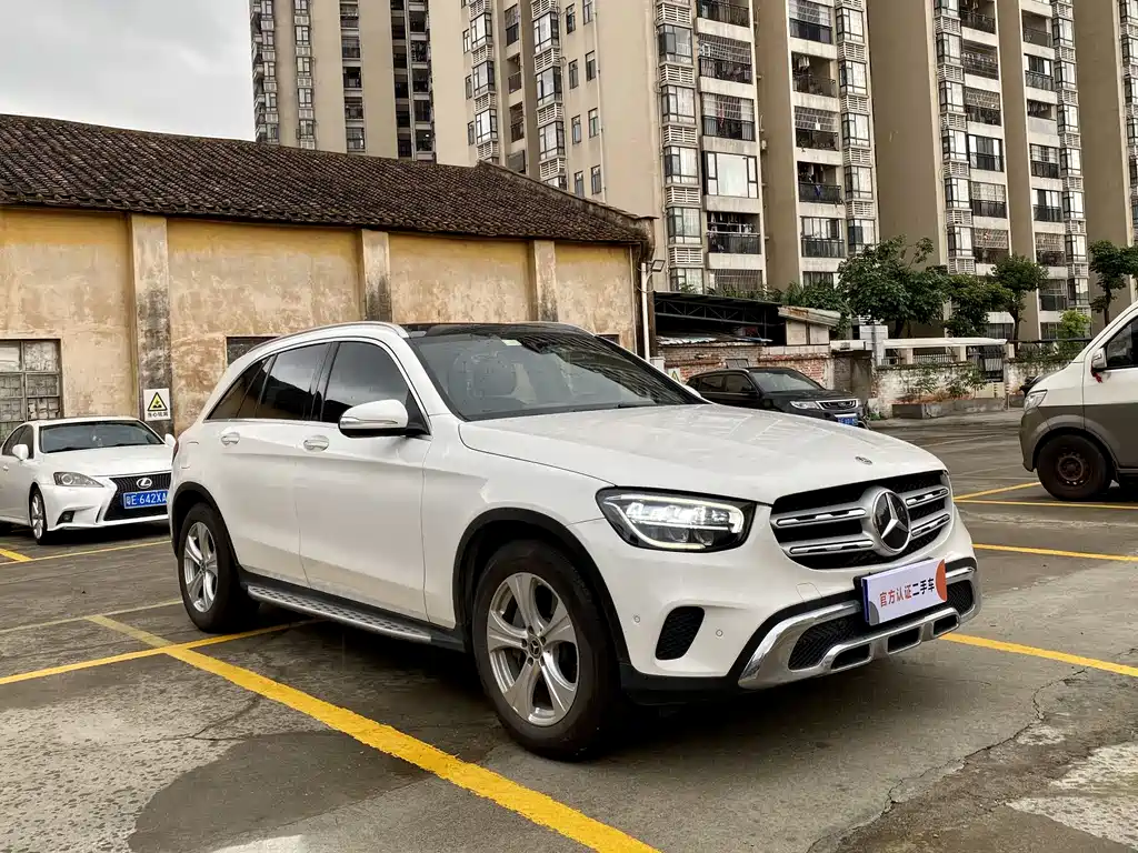 Mercedes-Benz GLC 2020 — фото 3