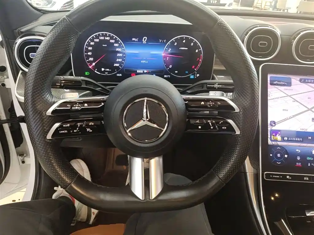 Mercedes-Benz C-Class 2023 — фото 11