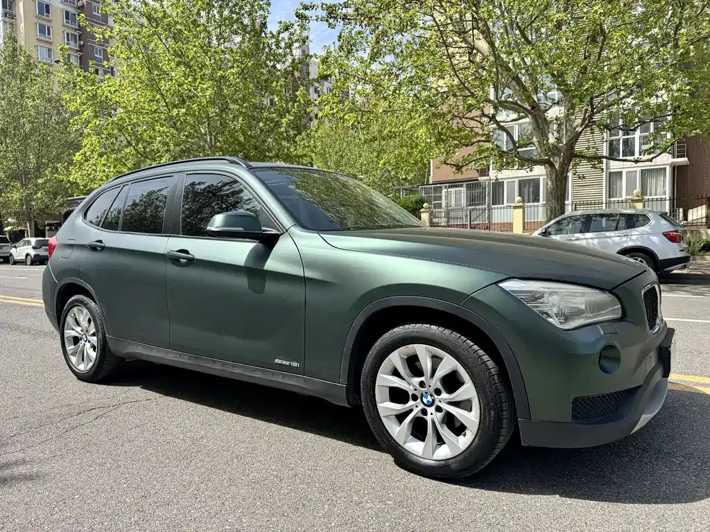 BMW X1 2014 — фото 1