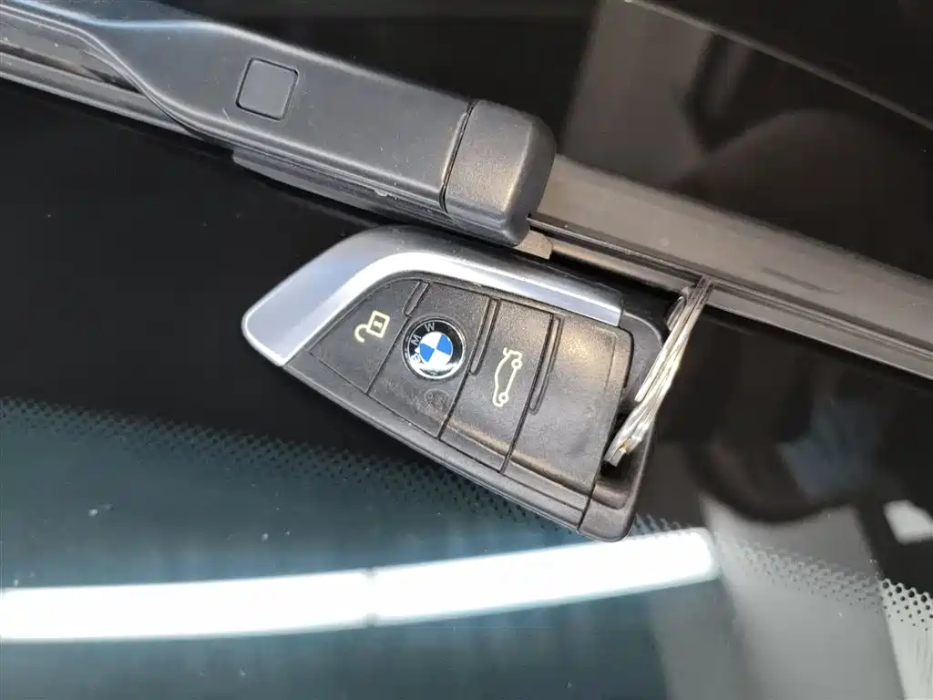 BMW X1 2017 — фото 9