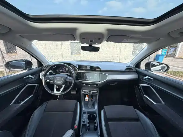 Audi Q3 2021