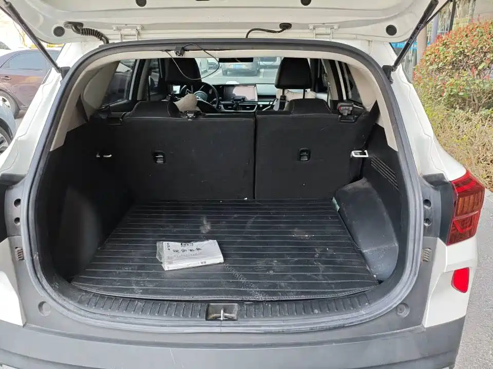 Kia KX3 2022 — фото 10