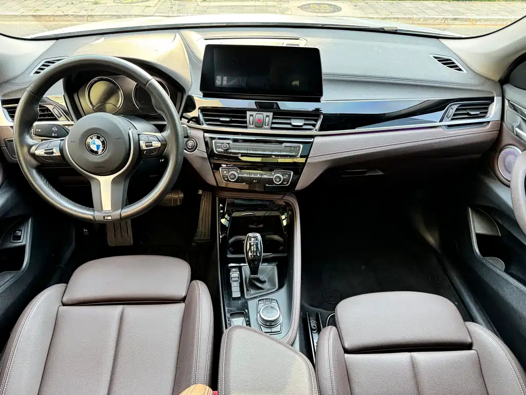 BMW X2 2021 — фото 13