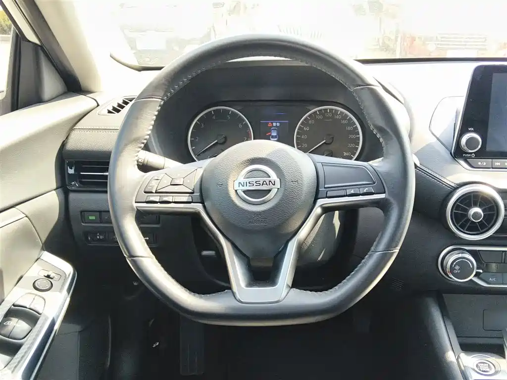 Nissan Sylphy 2020 — фото 11
