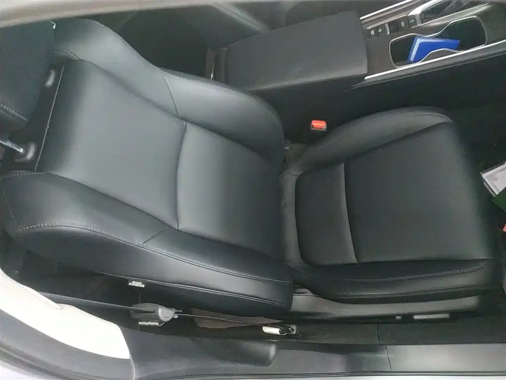 Honda Accord 2020 — фото 17