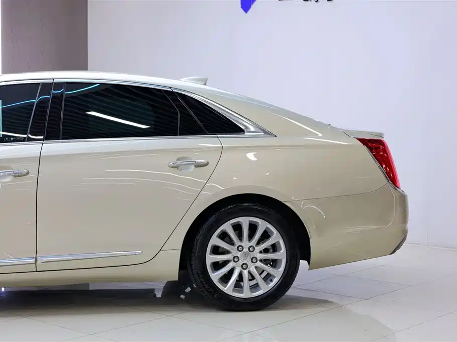 Cadillac XTS 2018 — фото 4