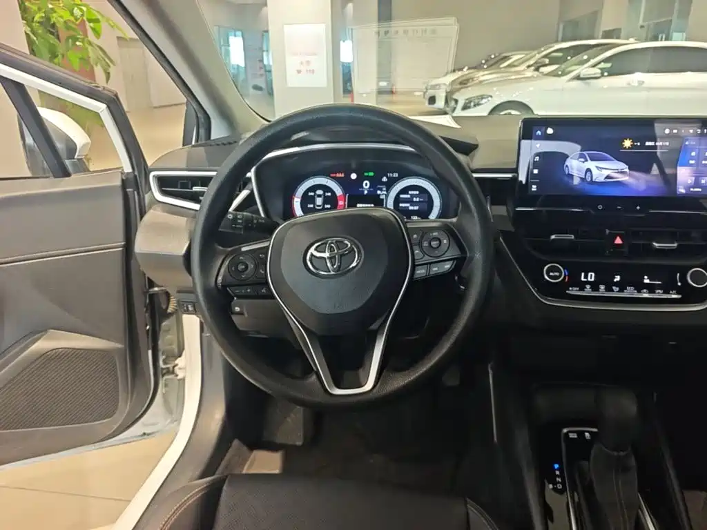 Toyota Levin 2023 — фото 17