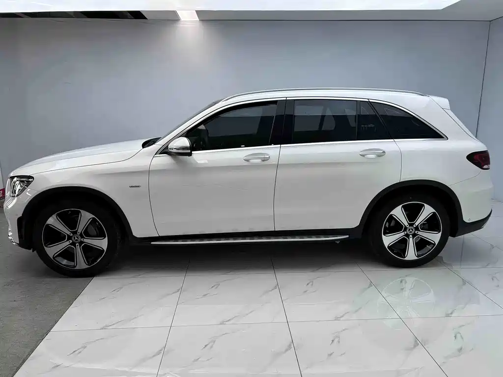 Mercedes-Benz GLC 2022