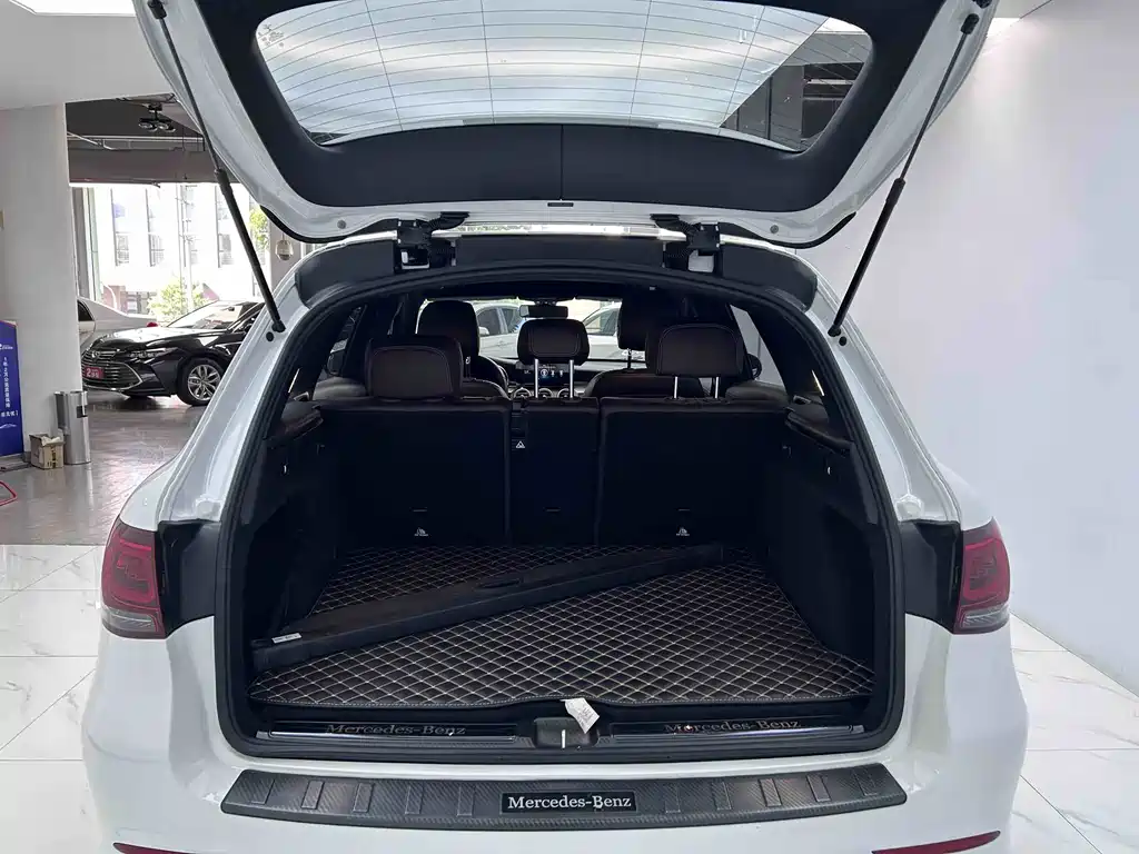 Mercedes-Benz GLC 2022 — фото 10