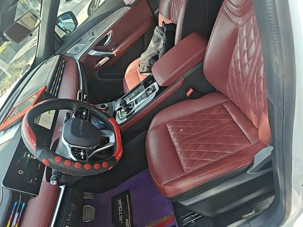 Jetour X70 PLUS 2023 — фото 15