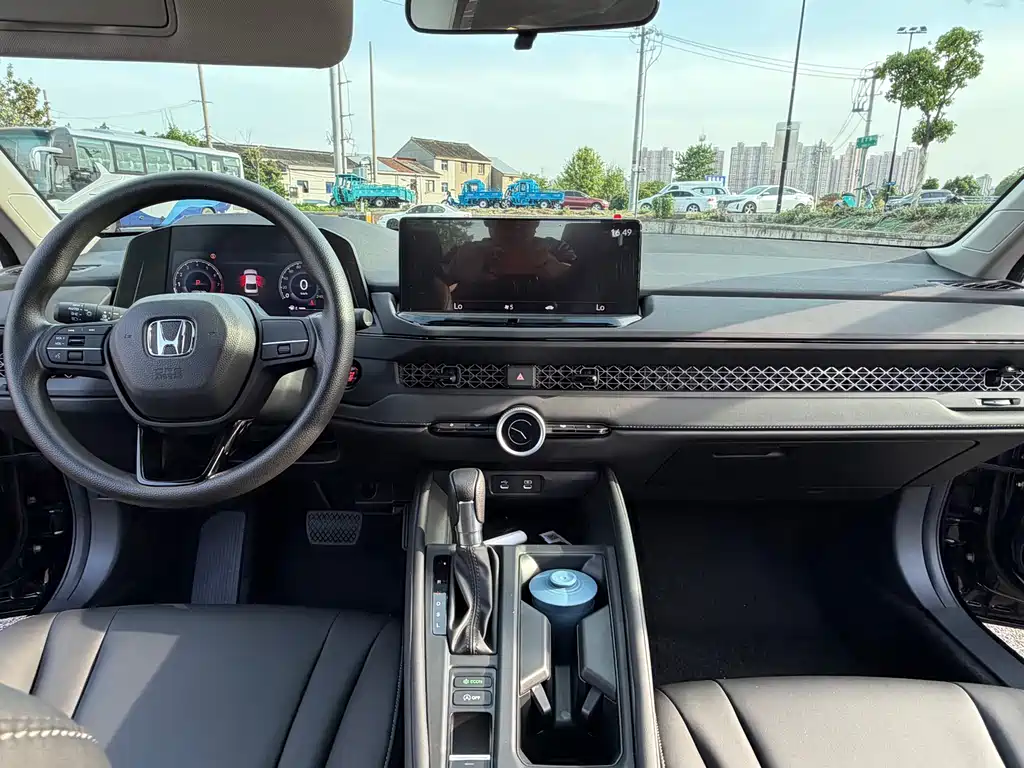 Honda Accord 2026 — фото 11