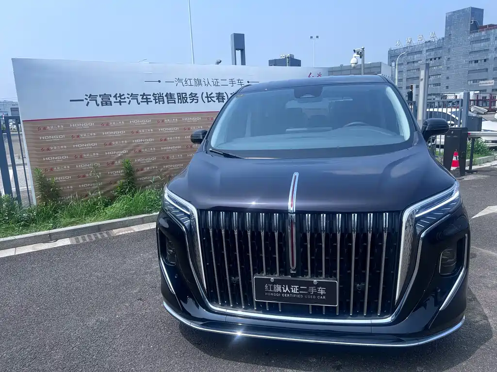 Hongqi HQ9 PHEV 2024 — фото 2