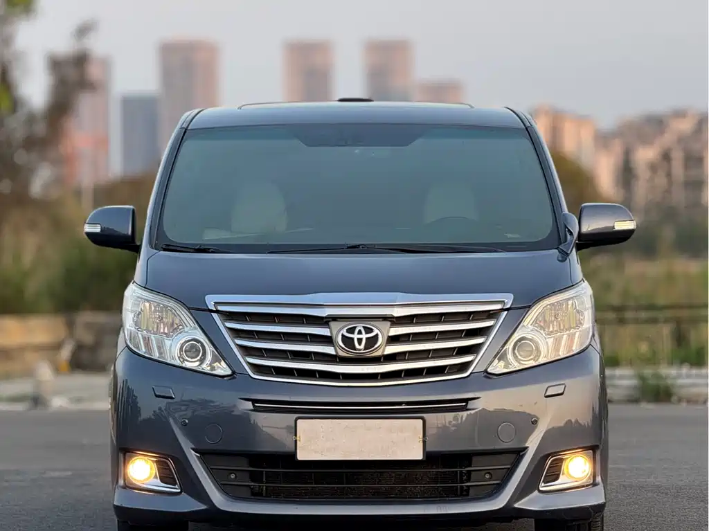 Toyota Alphard 2012 — фото 2