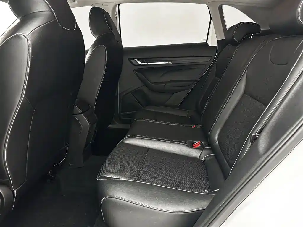 Skoda Kamiq 2022 — фото 12