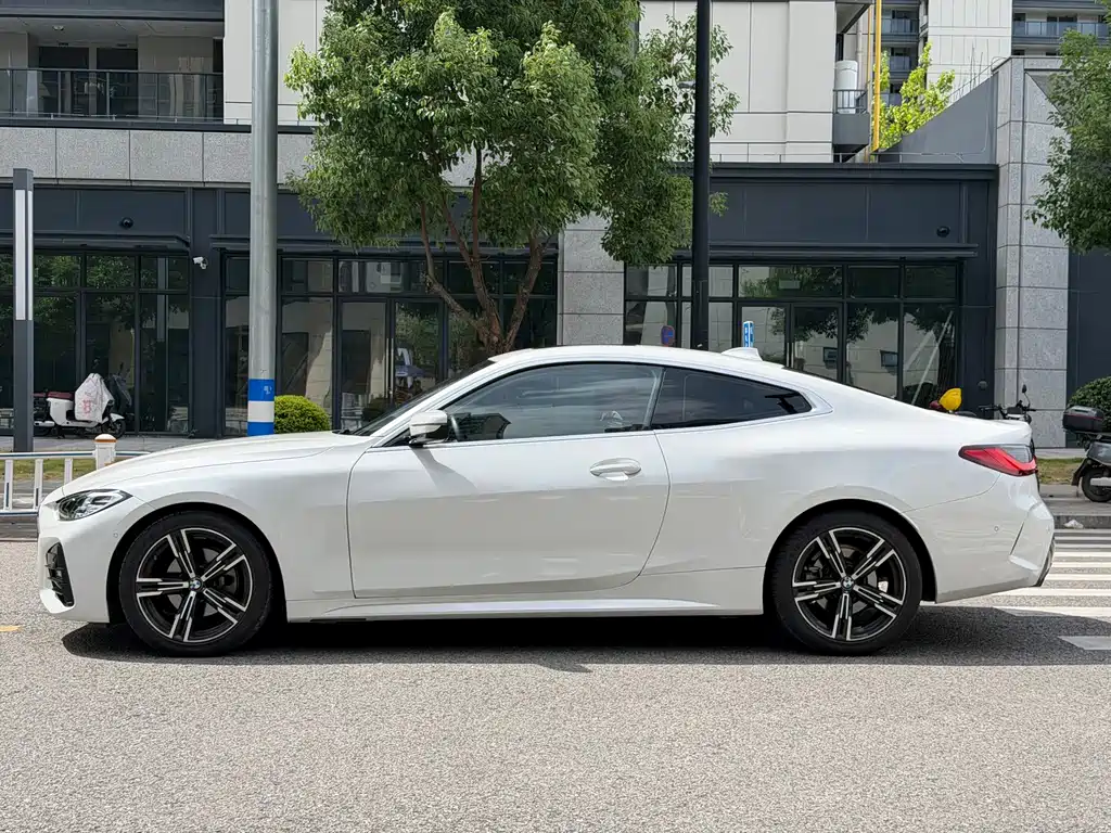 BMW 4 Series 2021 — фото 14