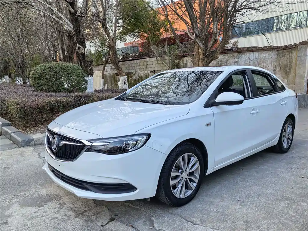 Buick Excelle 2023 — фото 1