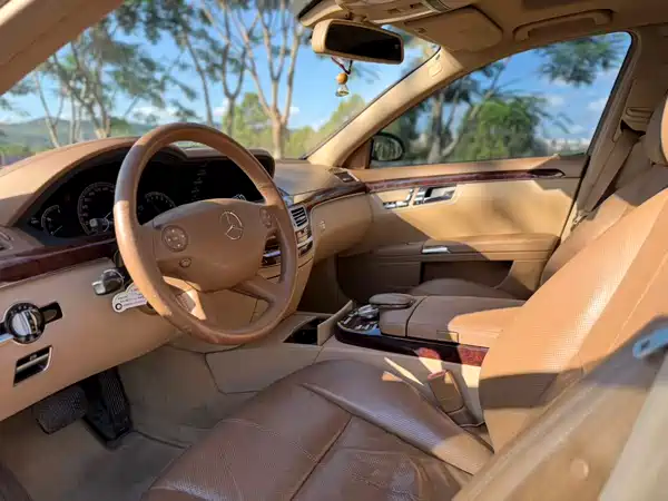 Mercedes-Benz S-Class 2008