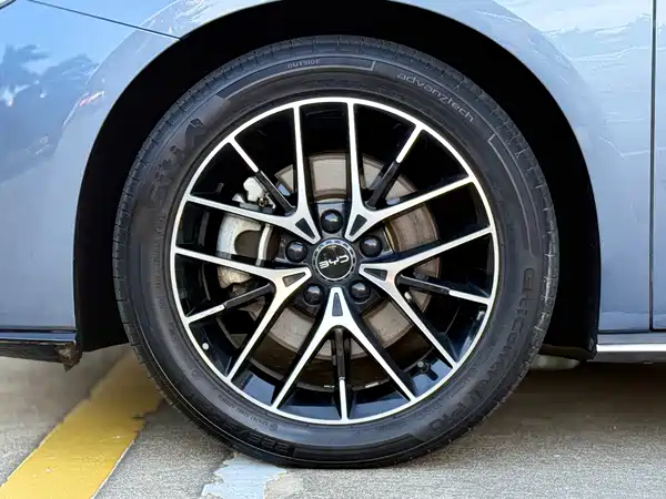 BYD Seal 2023