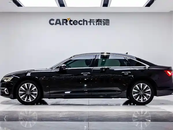 Audi A6L 2022