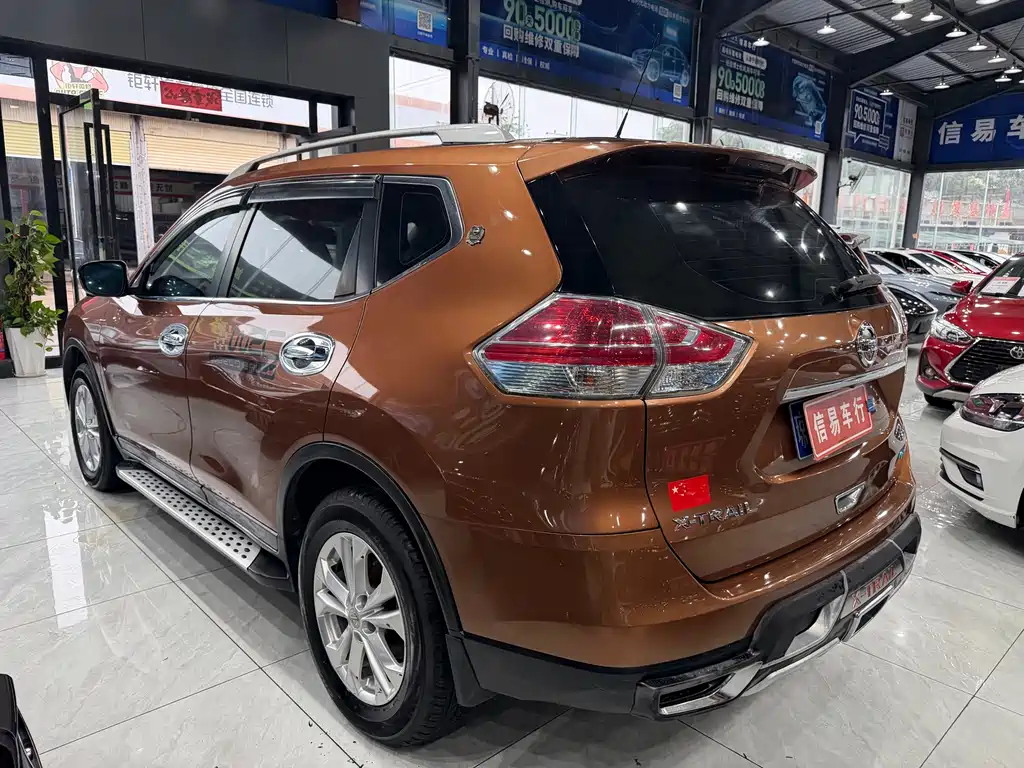 Nissan X-Trail 2015 — фото 8