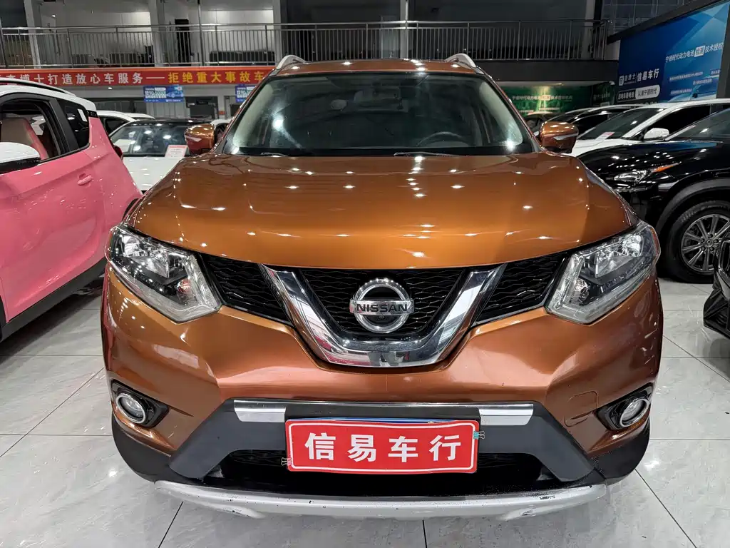 Nissan X-Trail 2015 — фото 2