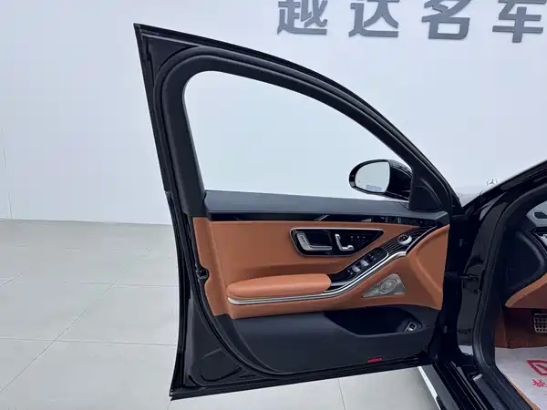 Mercedes-Benz S-Class 2022