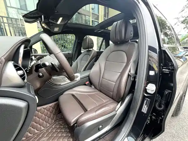 Mercedes-Benz GLC 2021