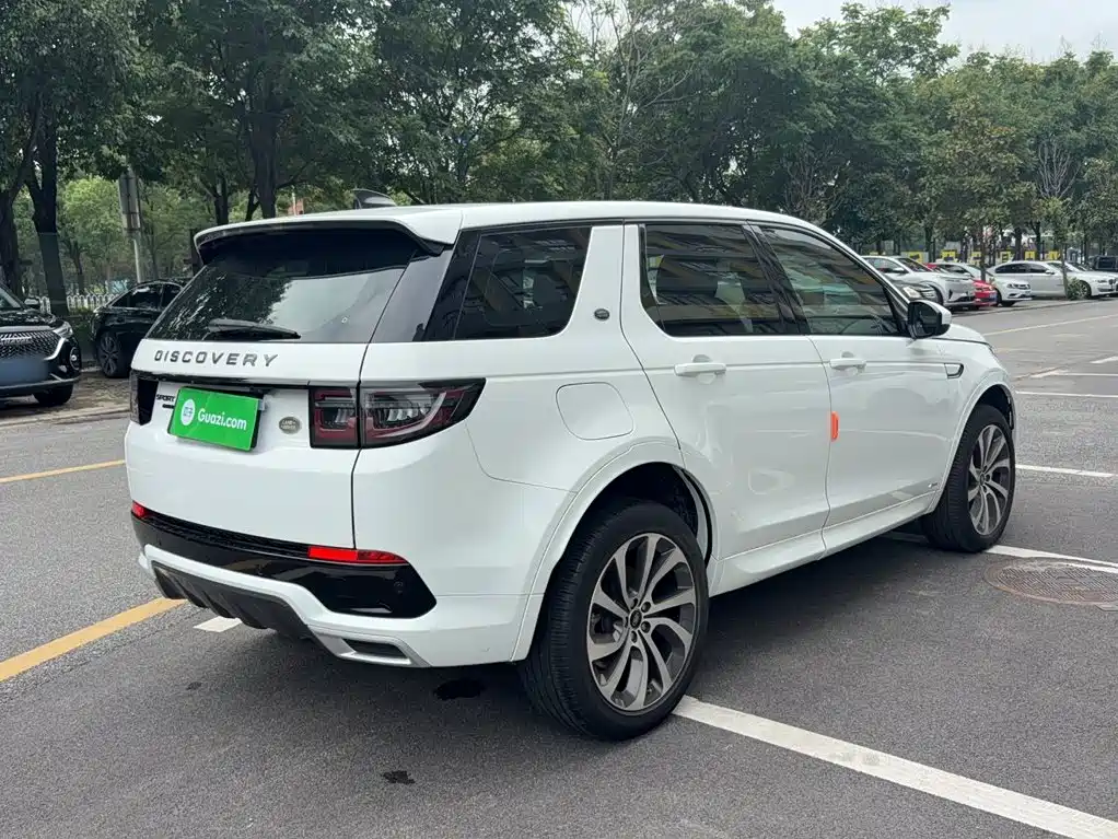 Land Rover Discovery Sport 2020 — фото 9