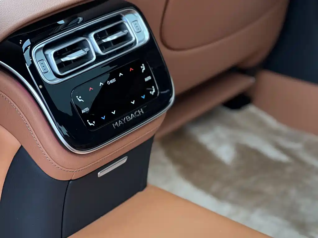 Mercedes-Benz S-Class 2023 — фото 14