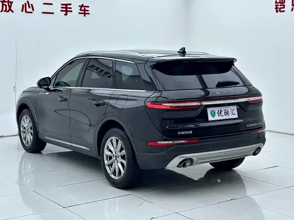 Lincoln Corsair 2021