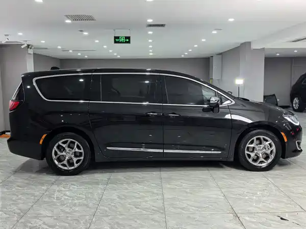 Chrysler Grand Voyager 2019