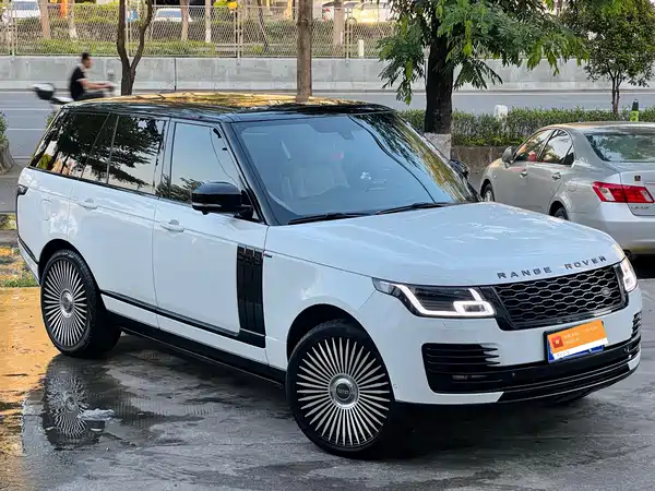 Land Rover Range Rover 2014