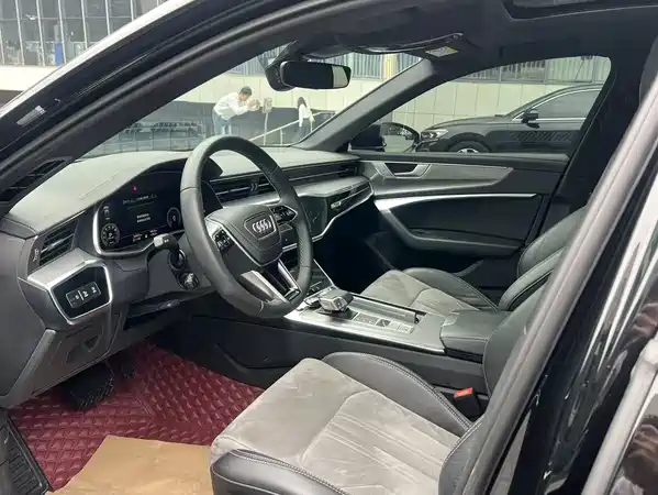 Audi A6L 2023
