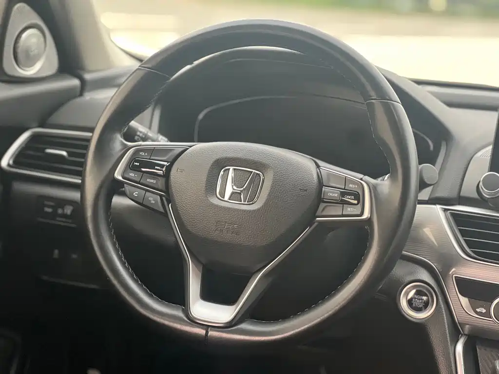 Honda Accord 2021 — фото 11