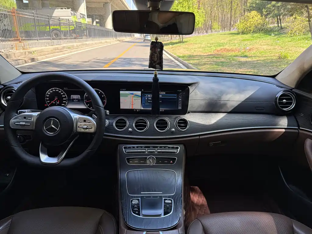 Mercedes-Benz E-Class 2019