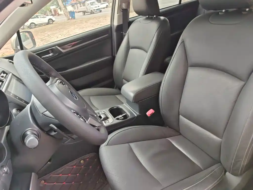 Subaru Outback 2017 — фото 15