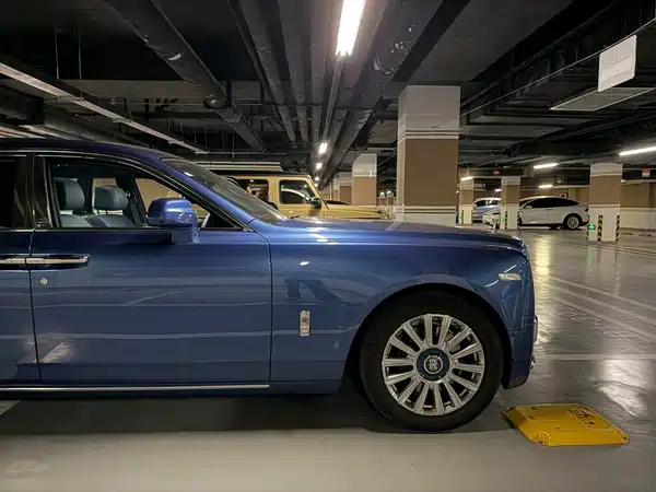 Rolls-Royce Phantom 2020