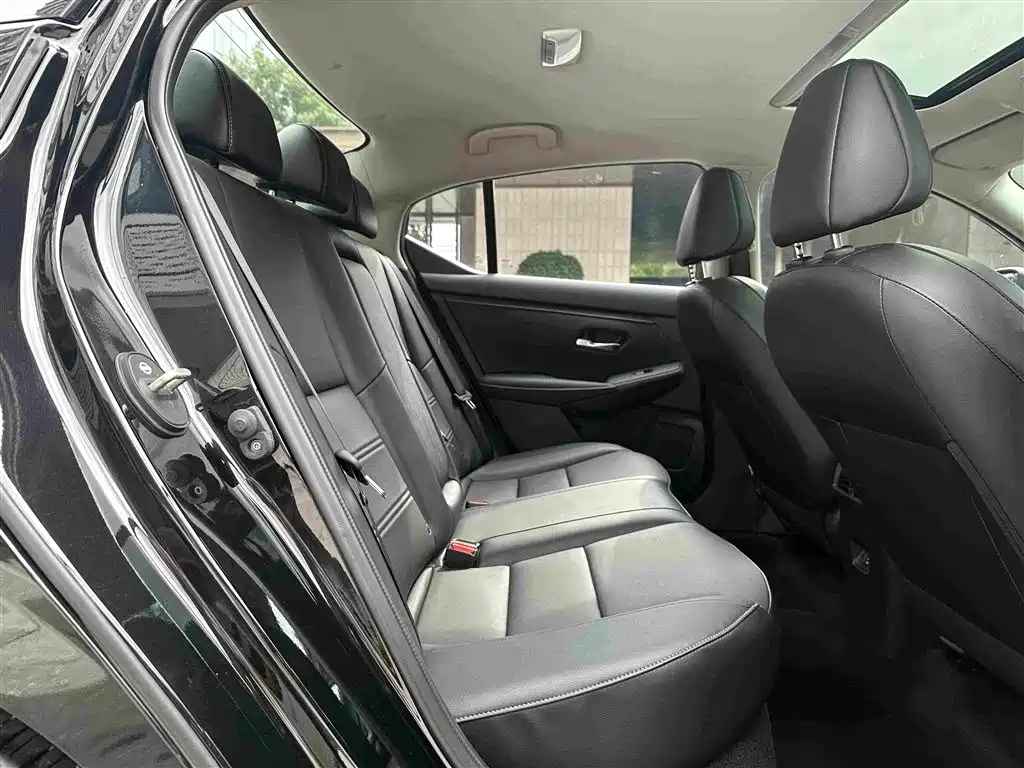 Nissan Sylphy 2023 — фото 19