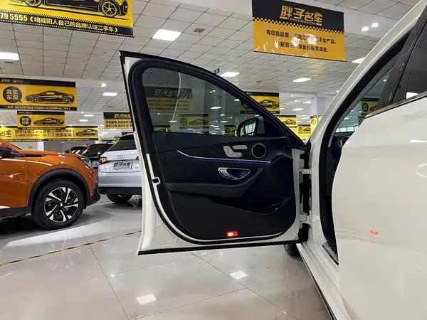 Mercedes-Benz E-Class 2020