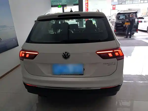 Volkswagen Tiguan L 2019