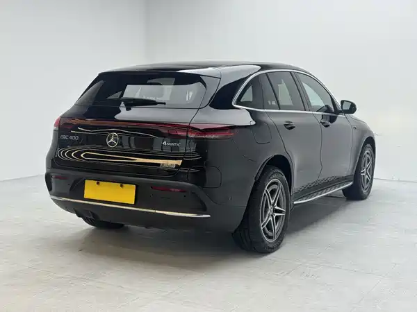 Mercedes-Benz EQC 2020