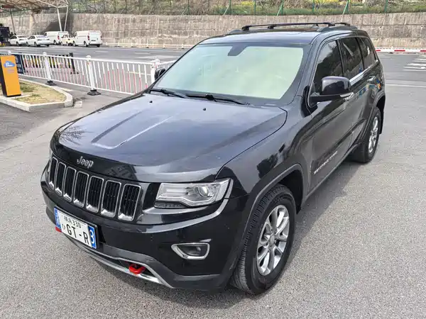 Jeep Grand Cherokee 2015