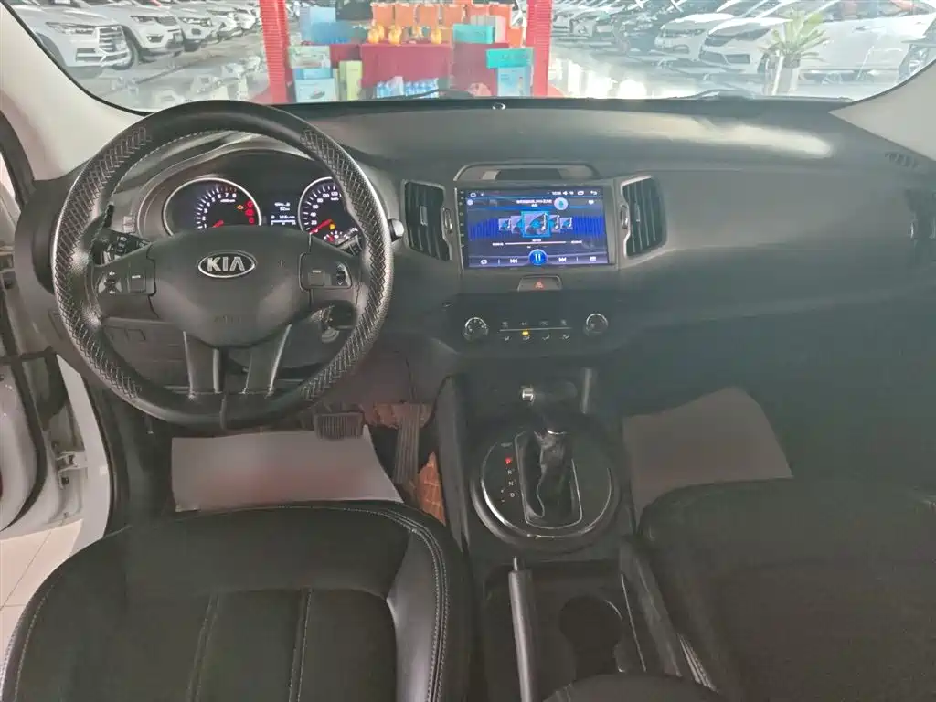 Kia Sportage 2018 — фото 12