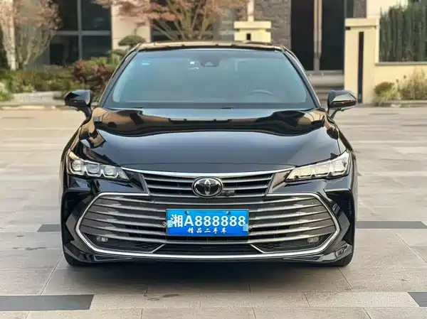 Toyota Avalon 2020