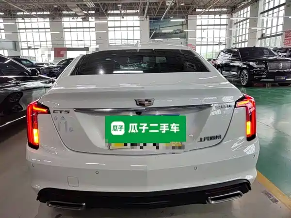Cadillac CT5 2023